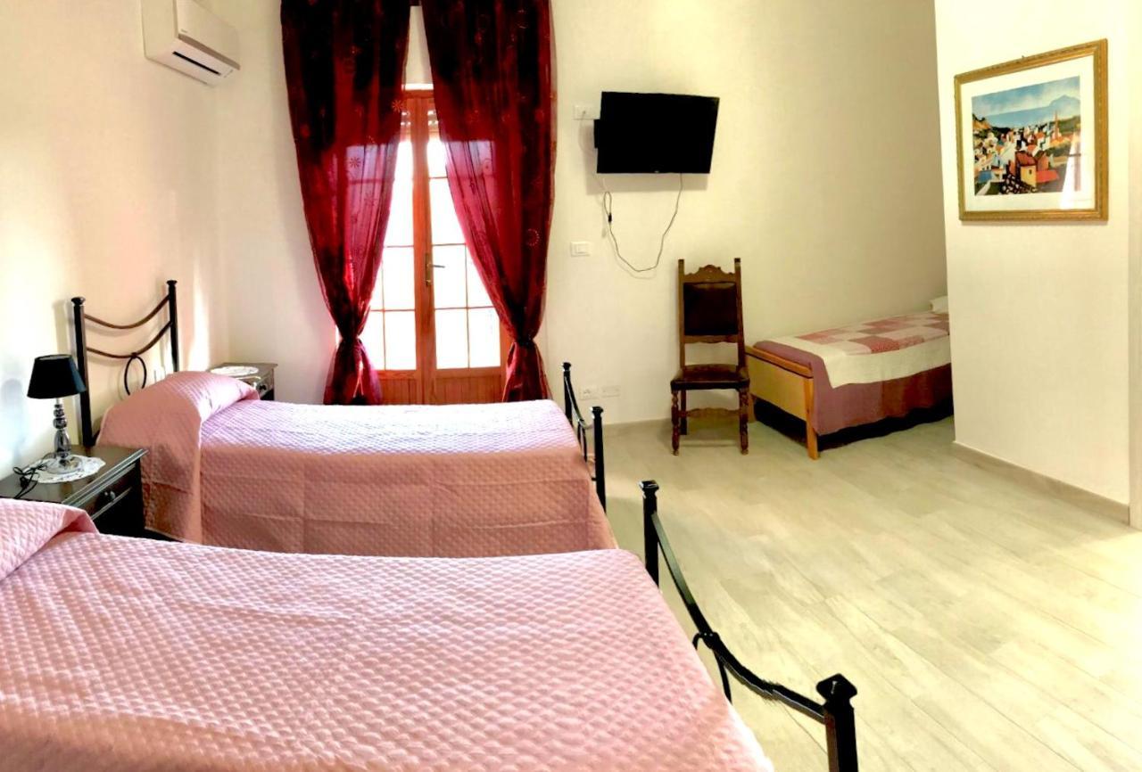 Bed and Breakfast Casa Andreana Uri Exterior foto